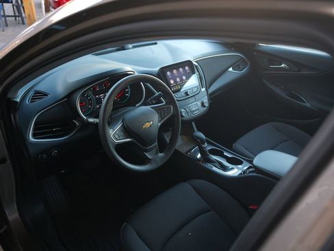 Used 2022 Chevrolet Malibu LS image 44
