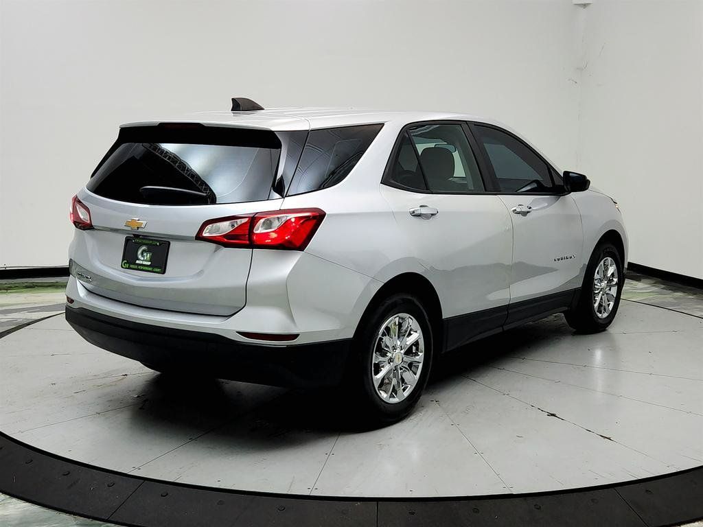 Used 2020 Chevrolet Equinox LS w/ LPO, Floor Liner Package FWD image 5