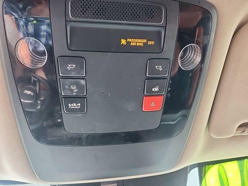 Used 2024 Kia Carnival SX FWD image 28