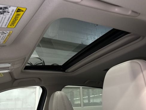 New 2025 MAZDA CX-5 AWD 2.5 S w/ Preferred Package image 3