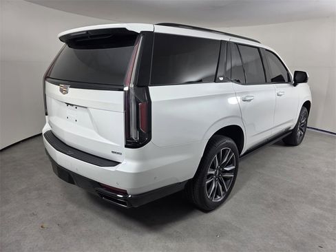 Used 2023 Cadillac Escalade Sport w/ Touring Package image 4