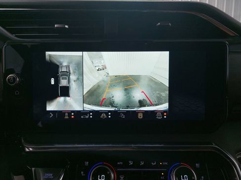 Used 2025 GMC Sierra 1500 Denali Ultimate image 25