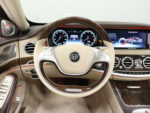 Used 2016 Mercedes-Benz Maybach S 600 image 28