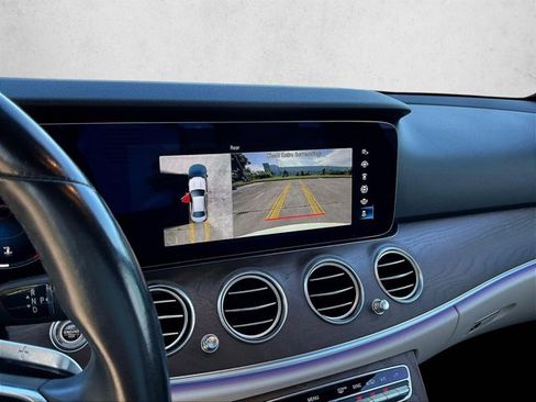 Used 2022 Mercedes-Benz E 350 Sedan image 22