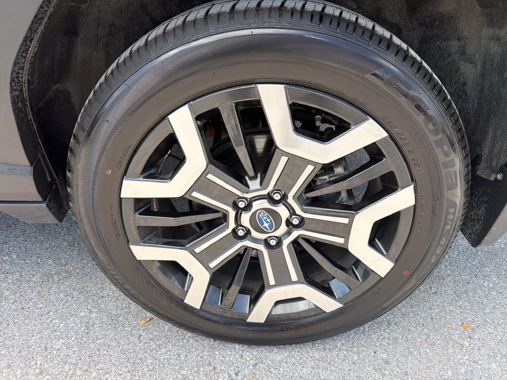 Certified 2026 Subaru Outback Touring XT AWD/4WD image 12