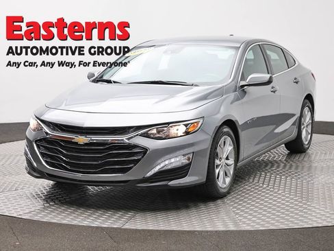 Used 2024 Chevrolet Malibu LT FWD image 1