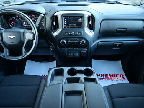 Used 2023 Chevrolet Silverado 1500 Custom image 16