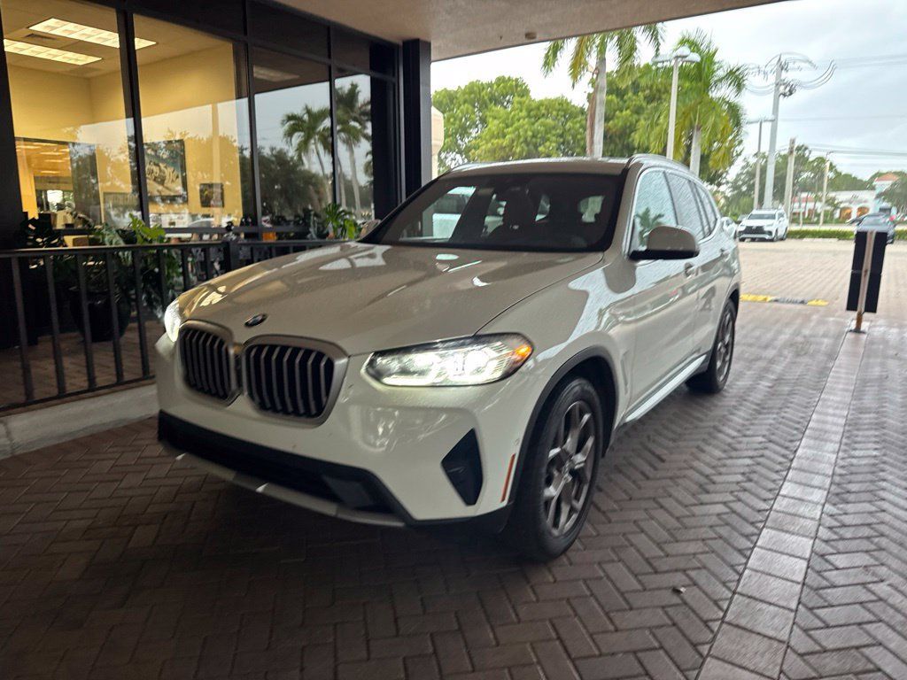 Used 2024 BMW X3 xDrive30i w/ Convenience Package w/ZPA AWD/4WD image 5