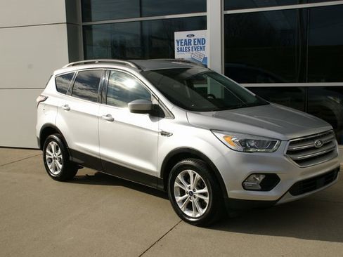 Used 2018 Ford Escape SEL w/ Ford Safe & Smart Package image 2