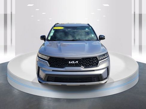 Used 2022 Kia Sorento S image 2