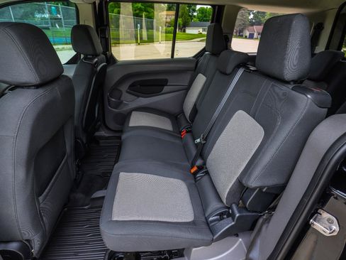 Used 2021 Ford Transit Connect XL FWD image 34