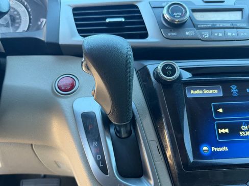 Used 2016 Honda Odyssey Touring Elite image 27