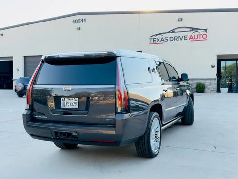 Used 2016 Cadillac Escalade ESV Platinum image 7