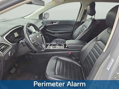 Used 2019 Ford Edge SEL w/ Equipment Group 201A image 12
