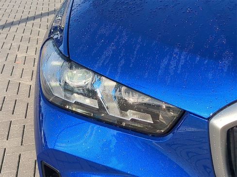 Used 2026 BMW X5 M60i image 11