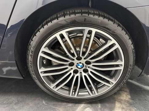 Used 2018 BMW 530e w/ M Sport Package 2 RWD image 31