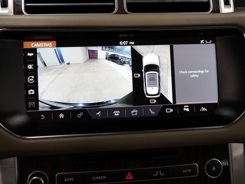 Used 2017 Land Rover Range Rover HSE AWD/4WD image 33