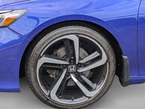 Used 2019 Honda Accord Sport image 9
