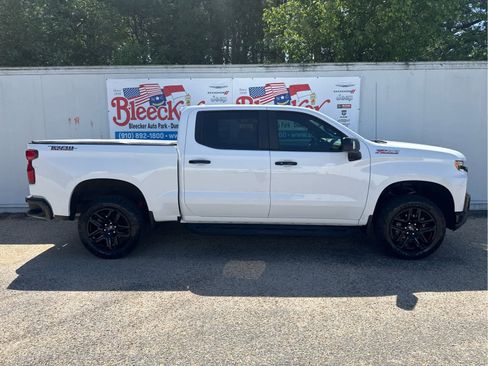 Used 2022 Chevrolet Silverado 1500 LT Trail Boss w/ LT Trail Boss Premium Package image 2