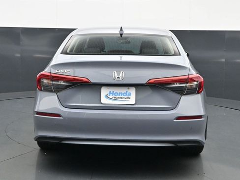Used 2024 Honda Civic EX image 6