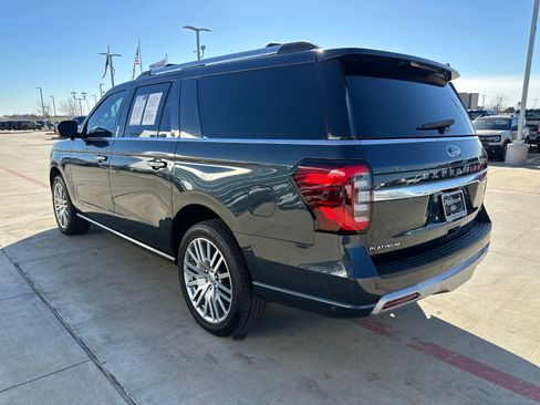 Used 2024 Ford Expedition Max Platinum image 3