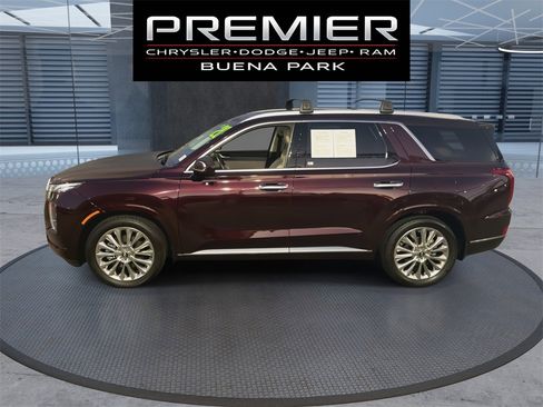 Used 2020 Hyundai Palisade Limited w/ Winter Weather Package image 5