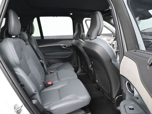 Used 2025 Volvo XC90 B6 Ultra w/ Protection Package image 17