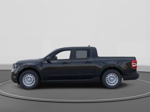 New 2026 Ford Maverick XL image 3