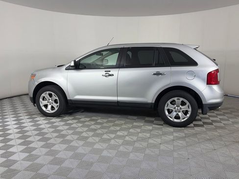 Used 2011 Ford Edge SEL AWD/4WD image 4
