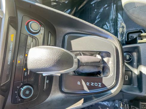 Used 2019 Ford Transit Connect XL FWD image 21