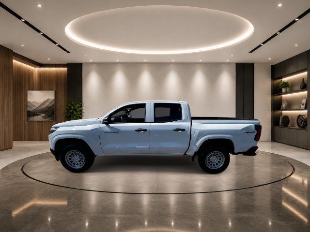 Used 2025 Chevrolet Colorado W/T w/ Advanced Trailering Package AWD/4WD image 6