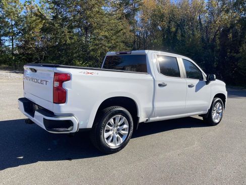 Used 2022 Chevrolet Silverado 1500 Custom image 8