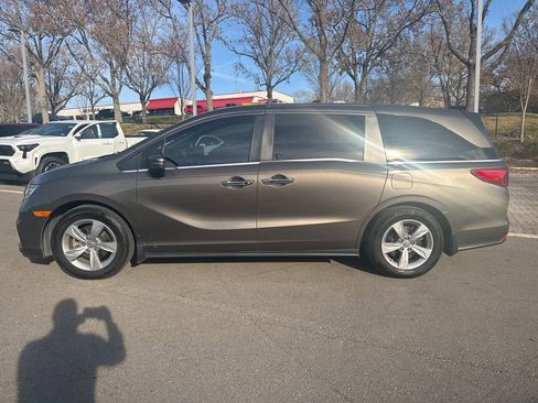 Used 2019 Honda Odyssey EX-L image 6