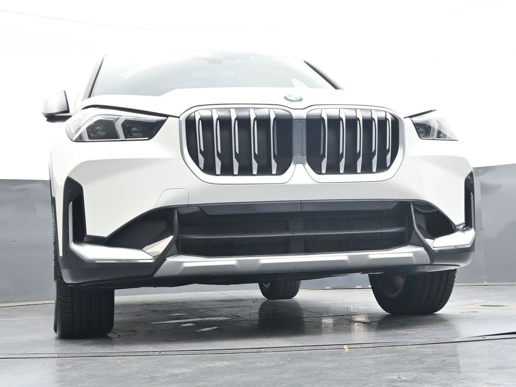 Used 2023 BMW X1 xDrive28i w/ Convenience Package AWD/4WD image 36