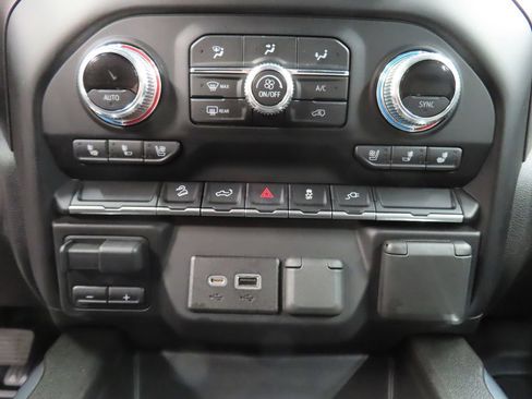 Used 2021 GMC Sierra 1500 AT4 AWD/4WD image 46