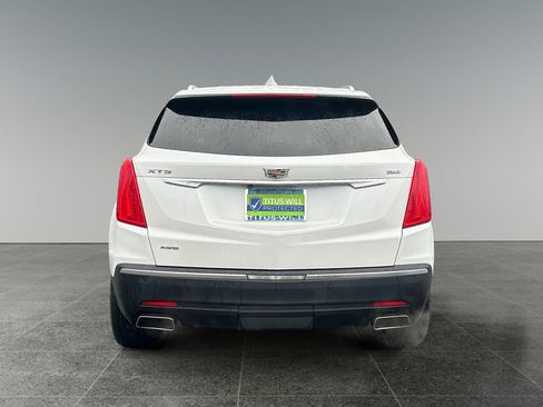 Used 2017 Cadillac XT5 Premium Luxury image 6
