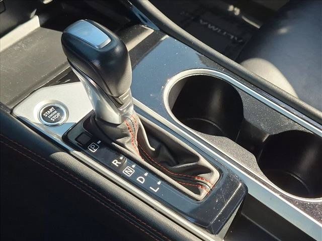 Used 2024 Nissan Altima 2.5 SR FWD image 12