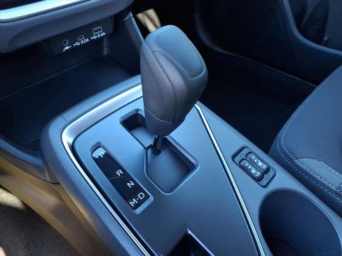 Certified 2025 Subaru Crosstrek 2.0i Premium image 35