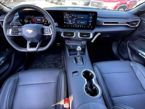 Used 2024 Ford Mustang GT Premium image 13