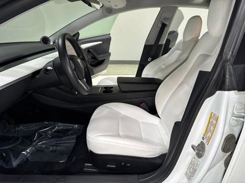 Used 2021 Tesla Model 3 Standard Range Plus RWD image 13