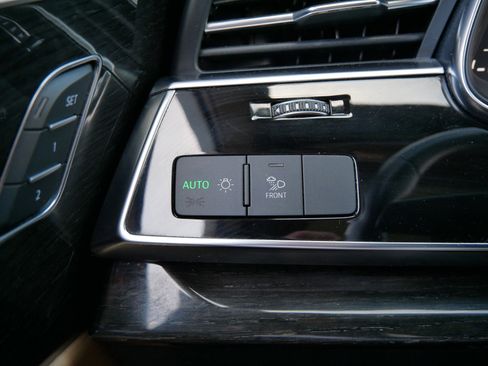 Used 2021 Audi Q7 3.0T Premium Plus w/ Executive Package AWD/4WD image 28