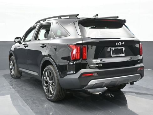 Used 2023 Kia Sorento SX Prestige AWD/4WD image 4