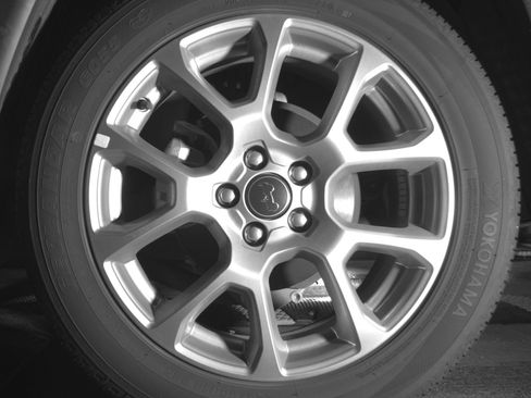 Used 2025 Jeep Compass Limited image 14