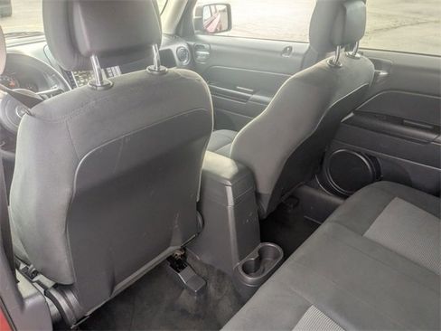 Used 2016 Jeep Patriot Latitude image 26