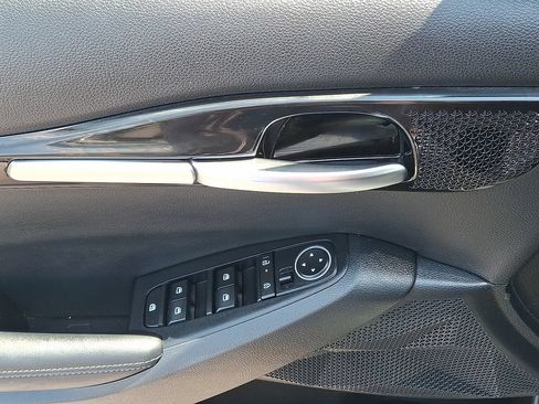 Certified 2025 Kia Seltos S AWD/4WD image 2