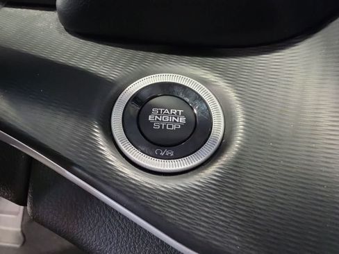 Used 2023 Jeep Grand Cherokee Laredo w/ Luxury Tech Group I AWD/4WD image 25
