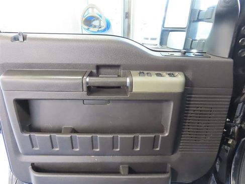 Used 2015 Ford F350 Lariat w/ Lariat Interior Package image 16