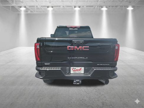 Certified 2024 GMC Sierra 3500 Denali w/ Denali Reserve Package AWD/4WD image 5