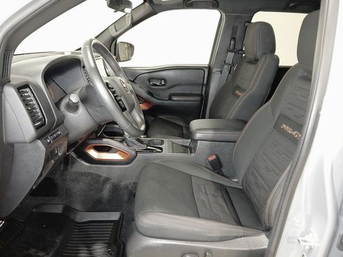 Used 2023 Nissan Frontier PRO-4X w/ Pro Convenience Package image 10