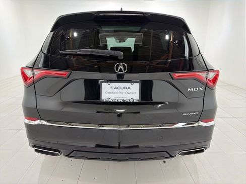 Certified 2023 Acura MDX SH-AWD w/ Technology Package image 4